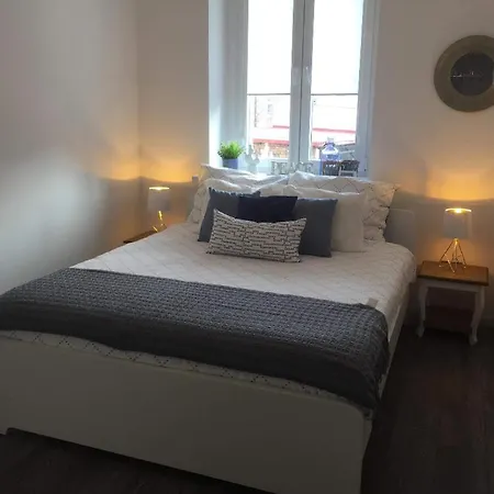 Apartment B21a *